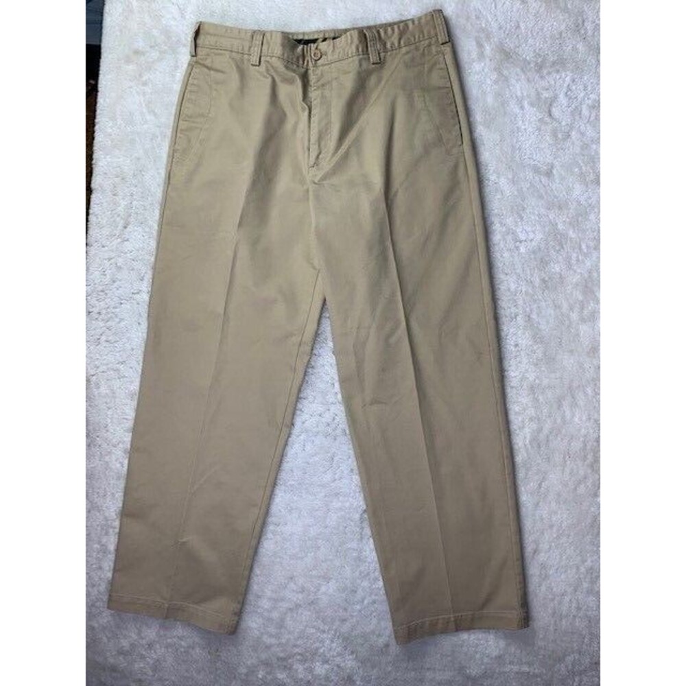 Izod Chino Size 36x32 Mens Pants Cotton (Actual Inseam is 31)